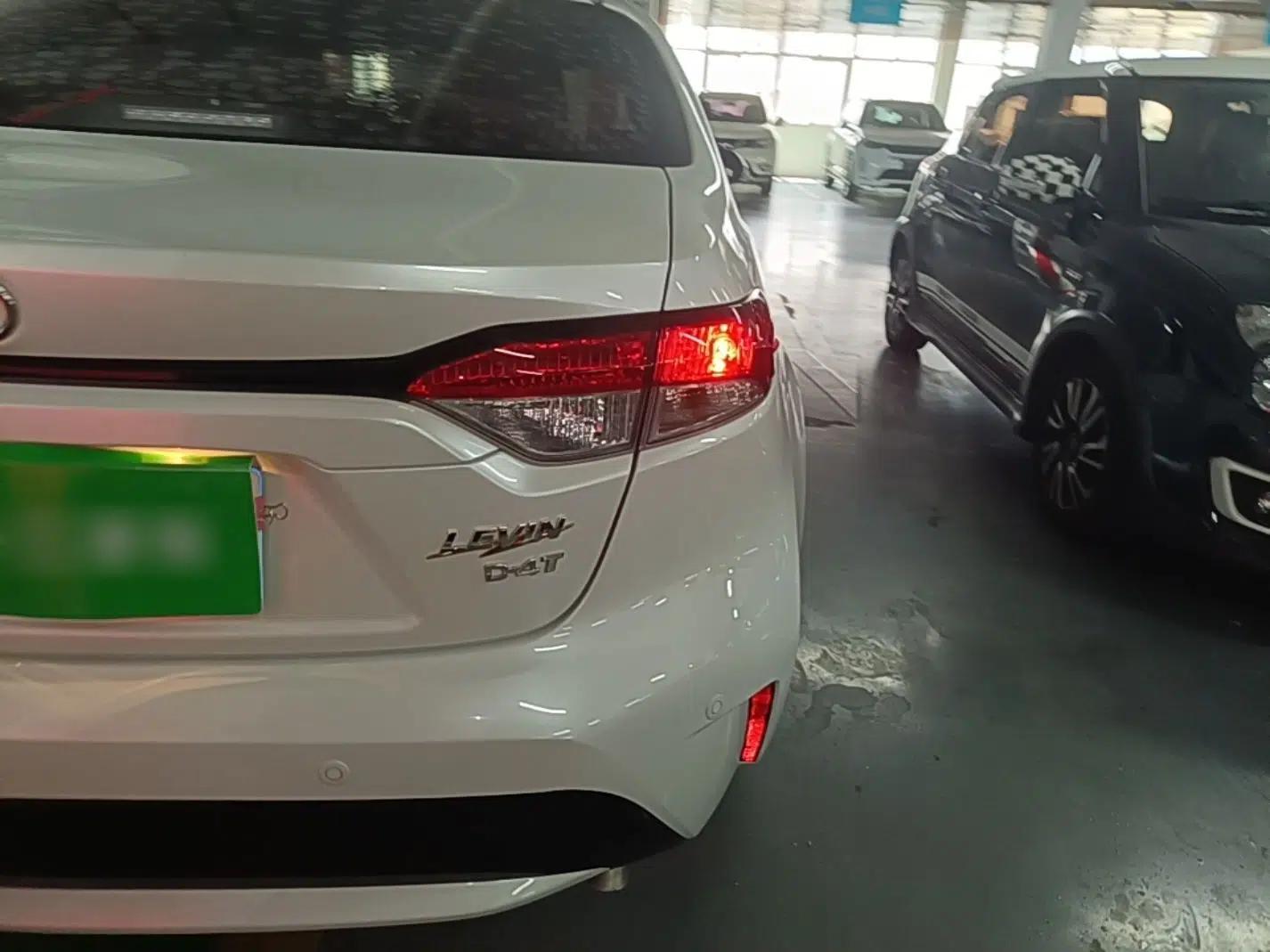 Toyota Levin 2021 185T CVT Luxury Edition — миниатюра 9