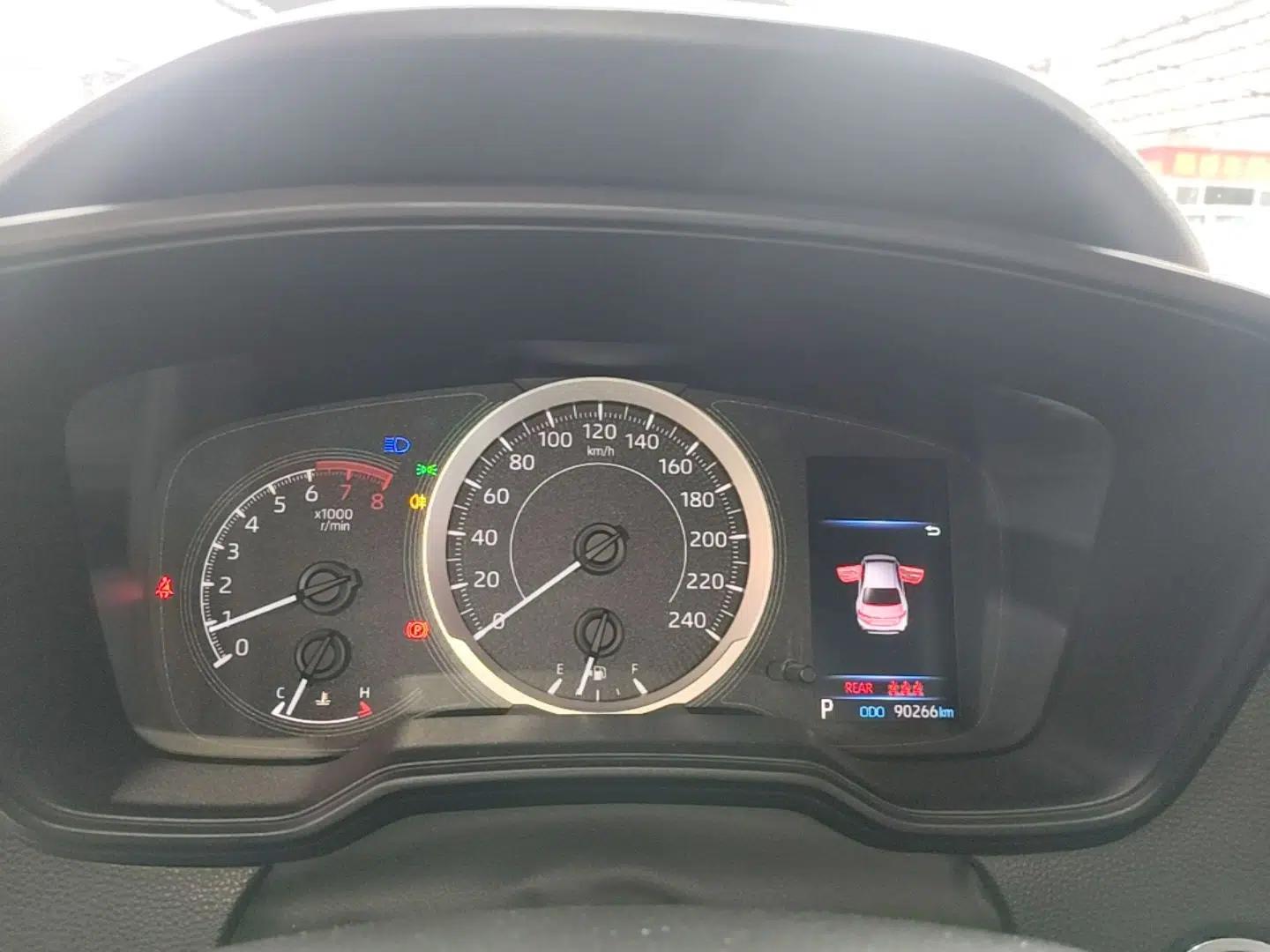 Toyota Levin 2019 185T CVT Luxury Edition China VI Standard — миниатюра 19