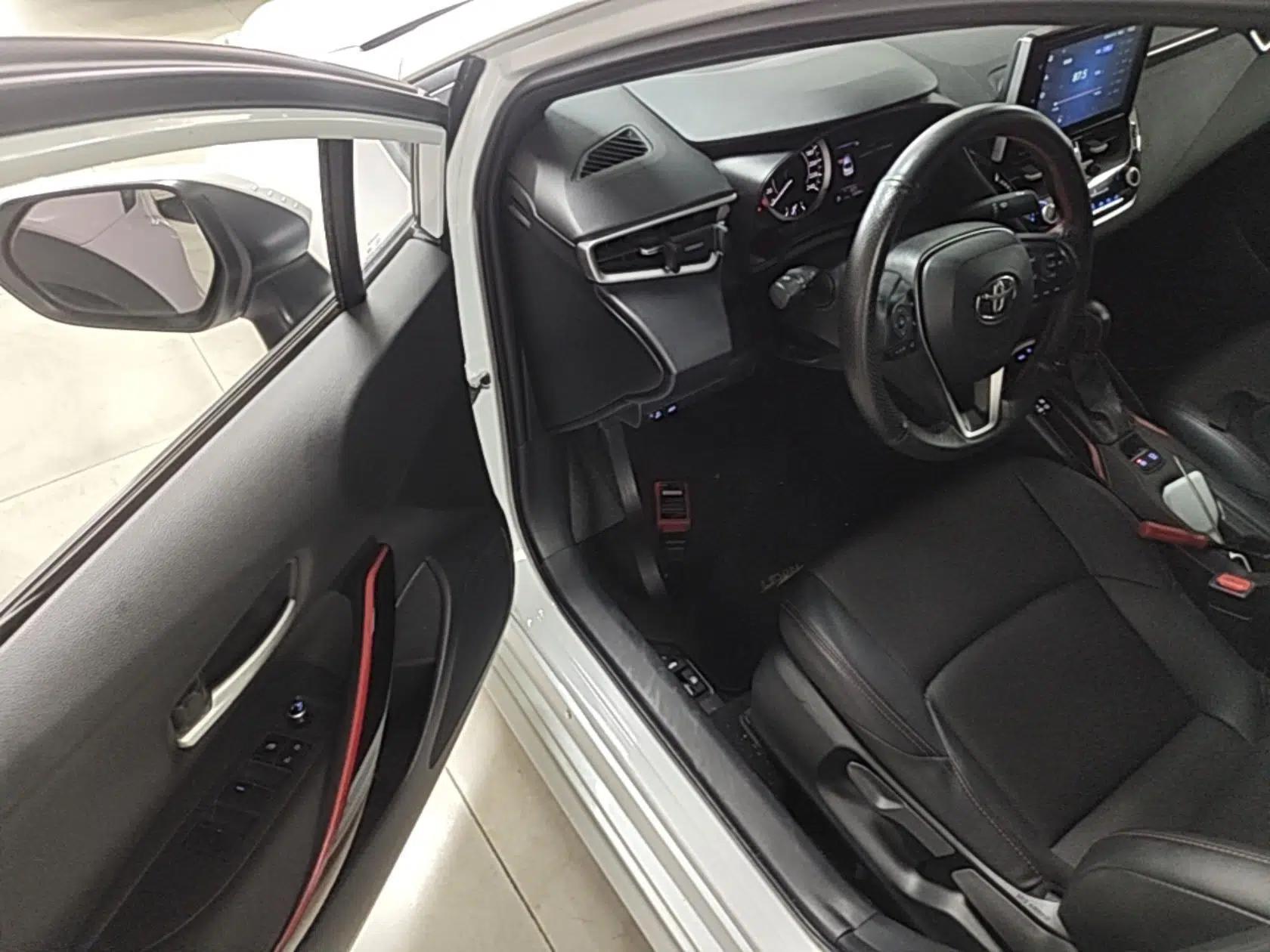 Toyota Levin 2021 185T CVT Sport Edition — миниатюра 18