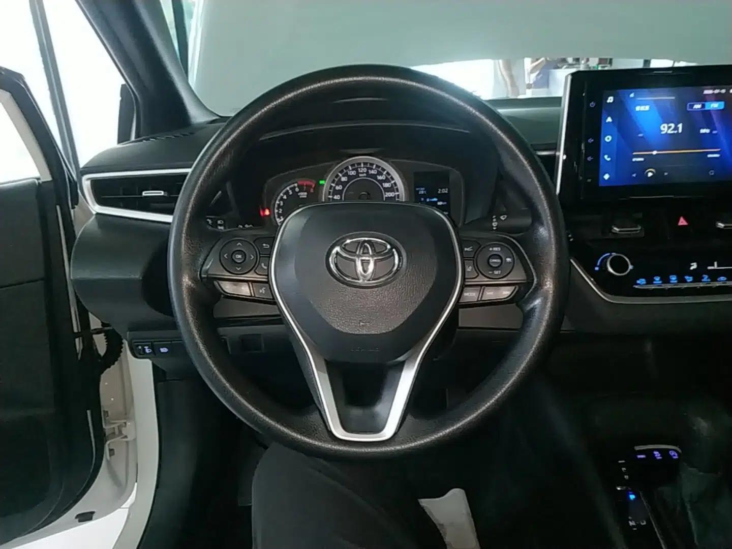 Toyota Levin 2021 185T CVT Luxury Edition — миниатюра 13