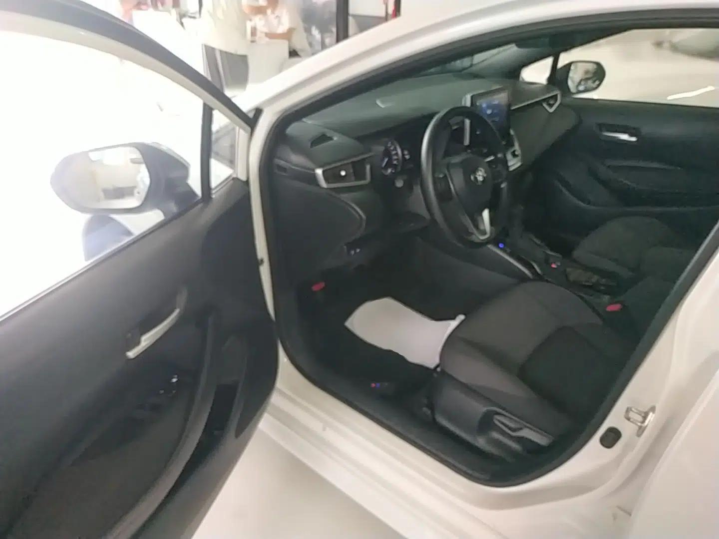 Toyota Levin 2021 185T CVT Luxury Edition — миниатюра 18