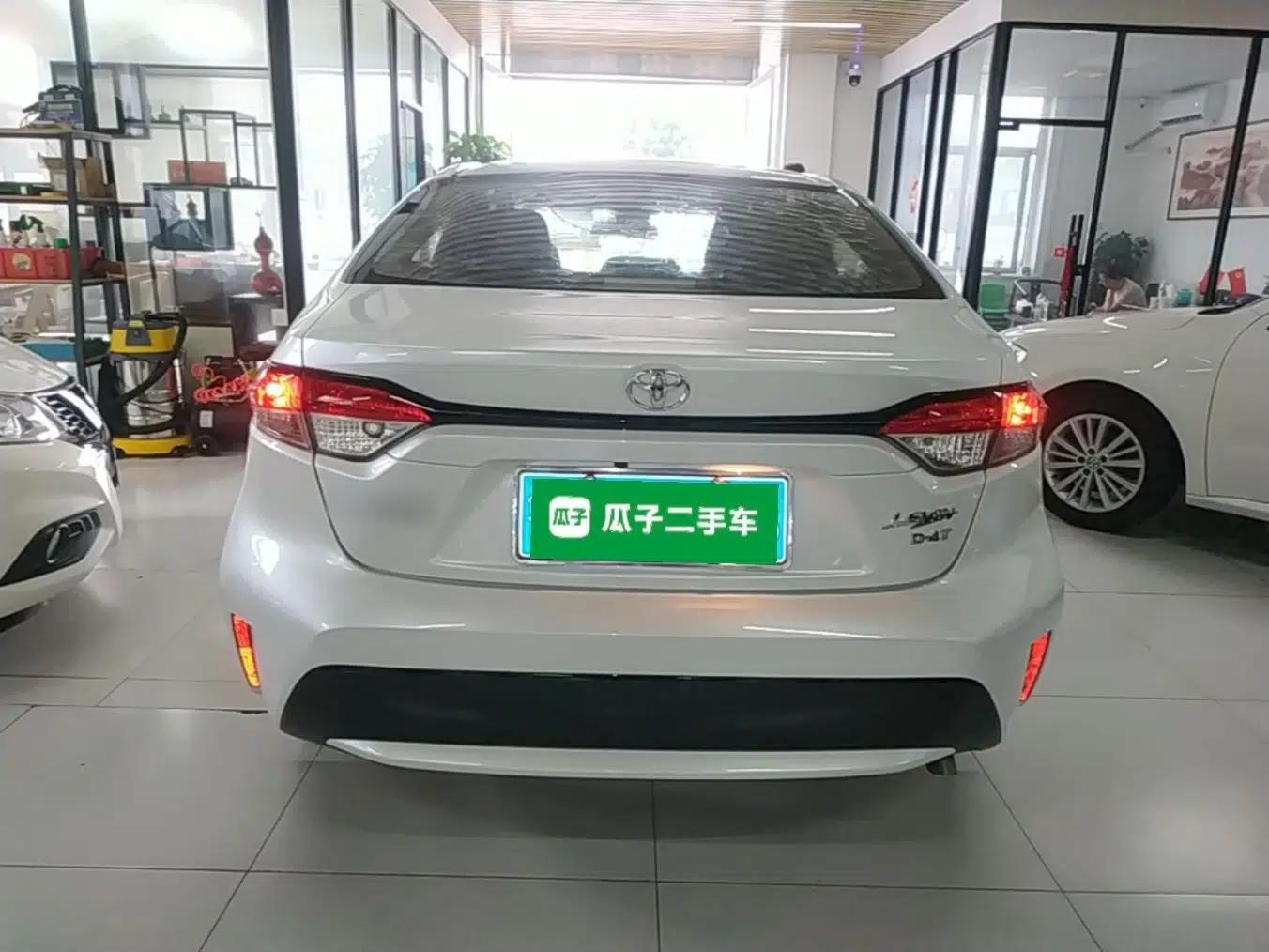 Toyota Levin 2021 185T CVT Luxury Edition — миниатюра 5