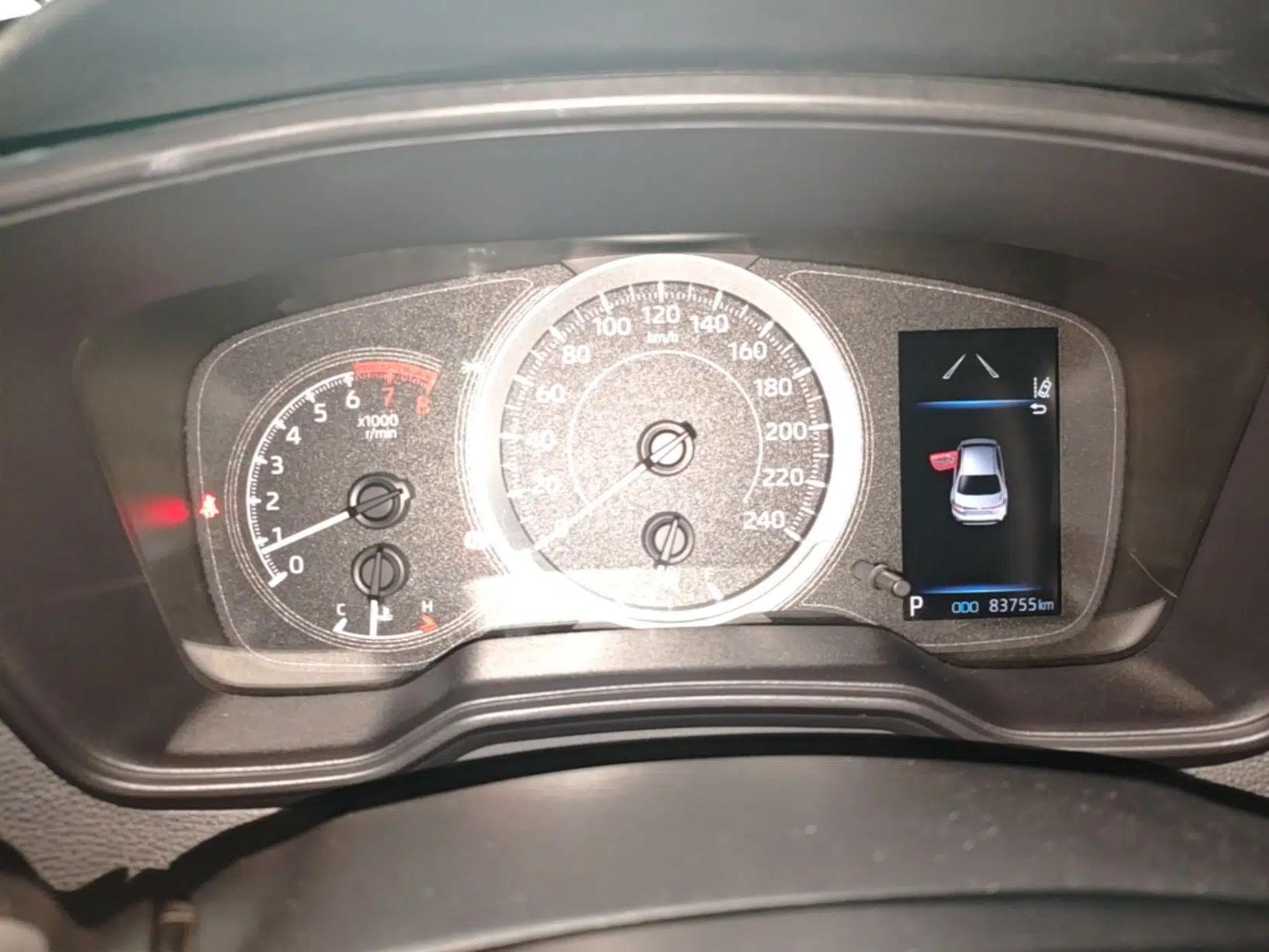Toyota Levin 2021 185T CVT Luxury Edition — миниатюра 14
