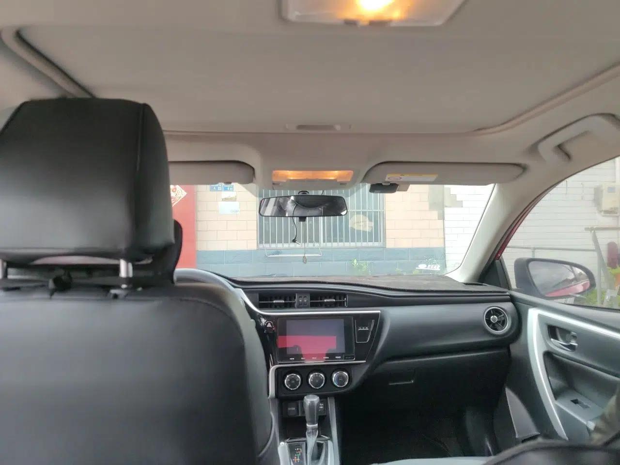 Toyota Levin 2018 185T CVT Luxury Edition — миниатюра 18