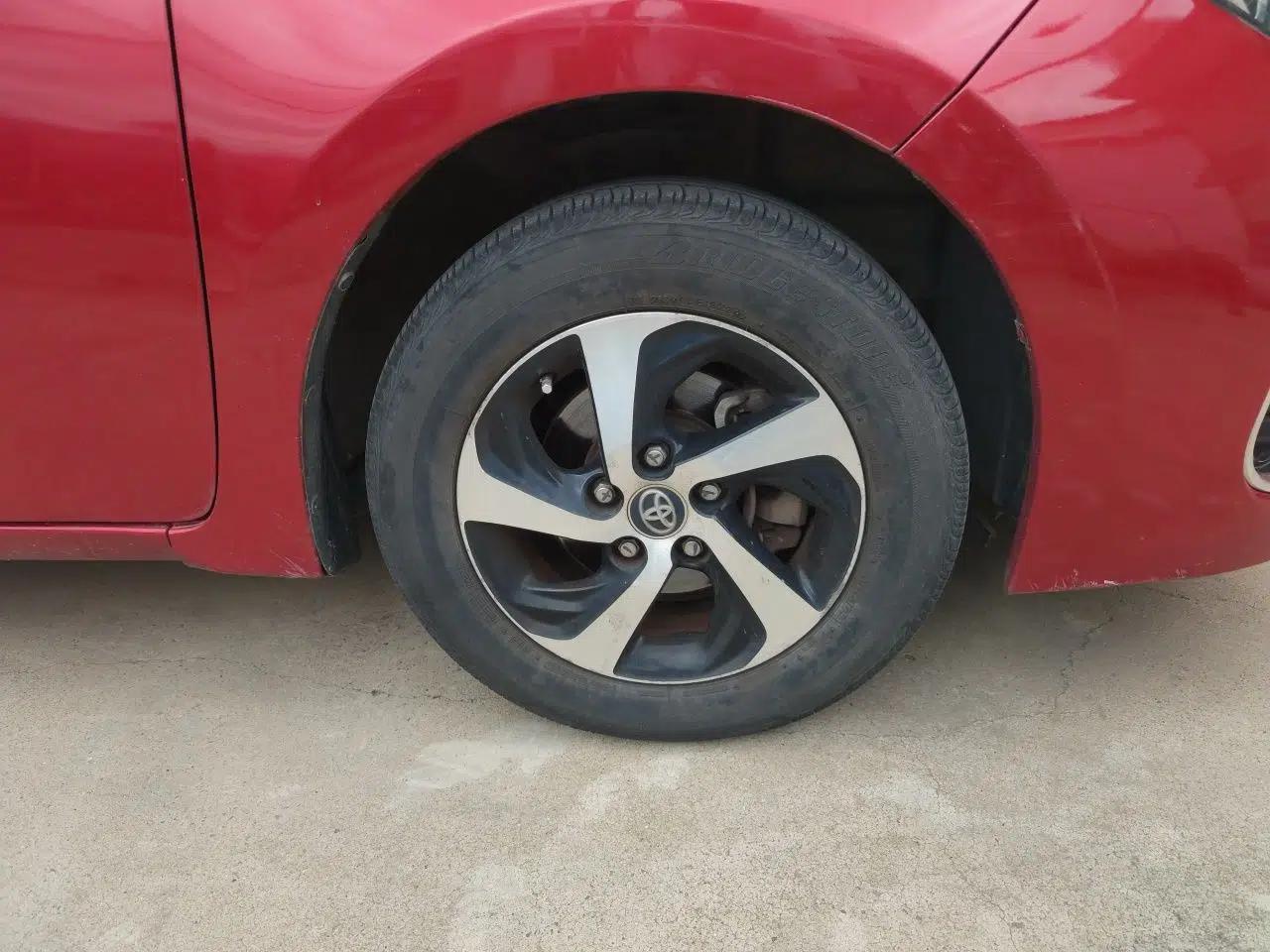 Toyota Levin 2018 185T CVT Luxury Edition — миниатюра 8