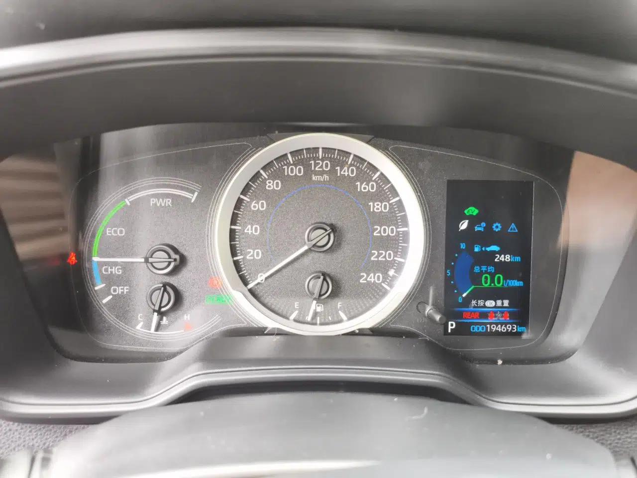 Toyota Levin 2022 Dual-Motor 1.8H E-CVT Progressive Edition — миниатюра 11