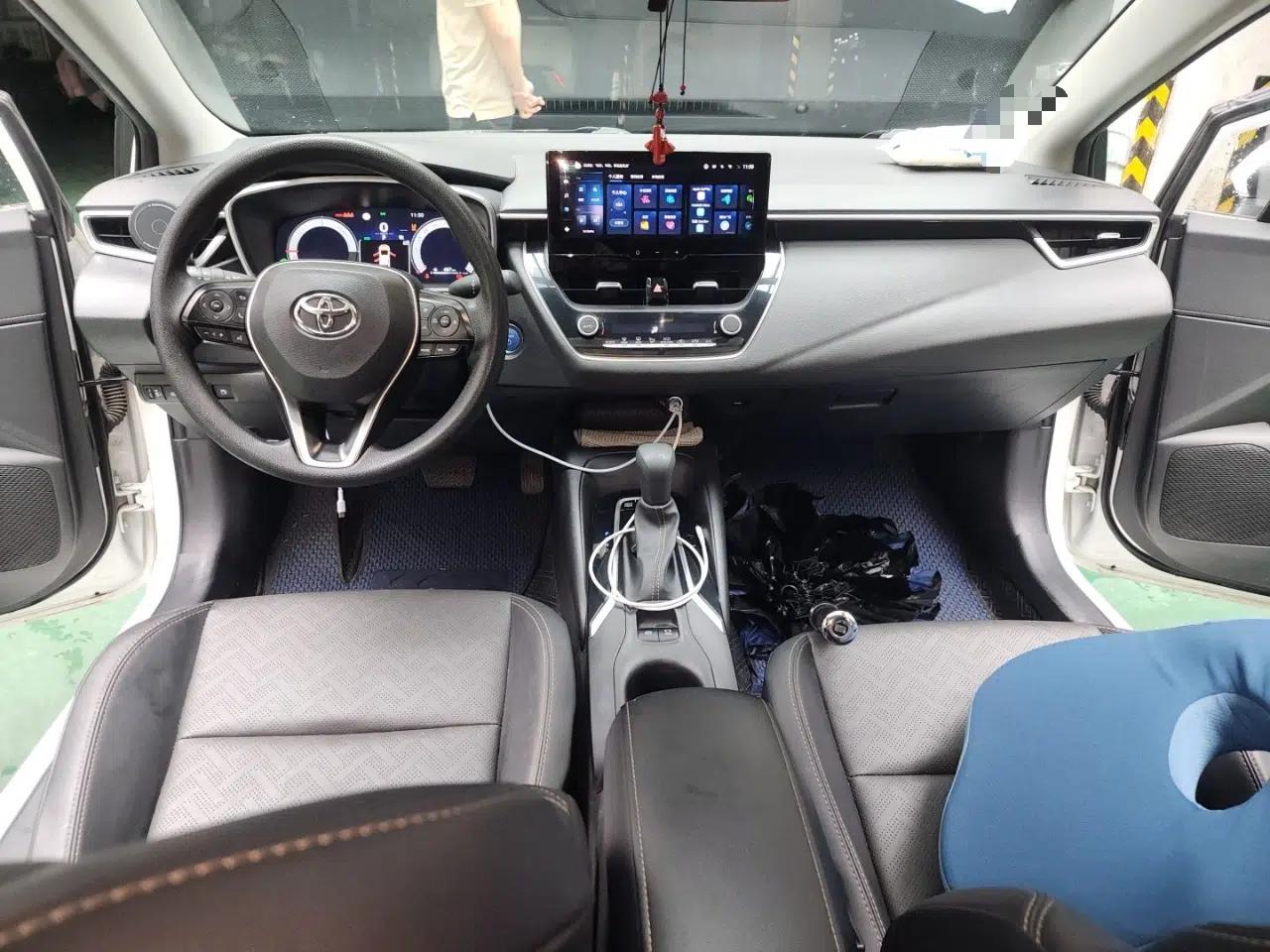 Toyota Levin 2023 Smart Electric Hybrid Dual-Engine 1.8L Sport Edition — миниатюра 9