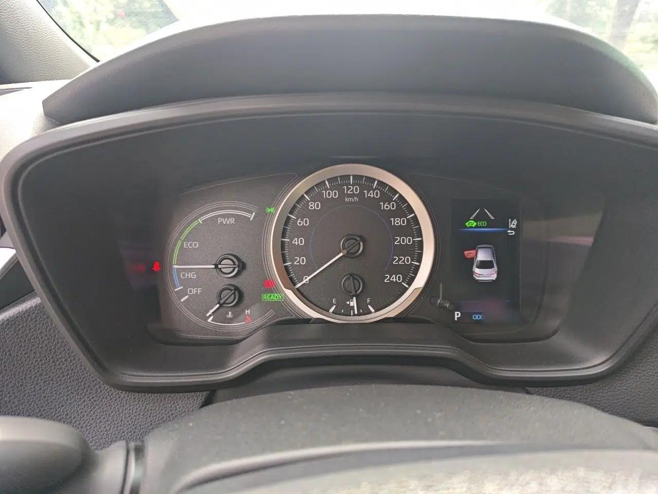 Toyota Levin 2022 Dual-Motor 1.8H E-CVT Sport Edition — миниатюра 8