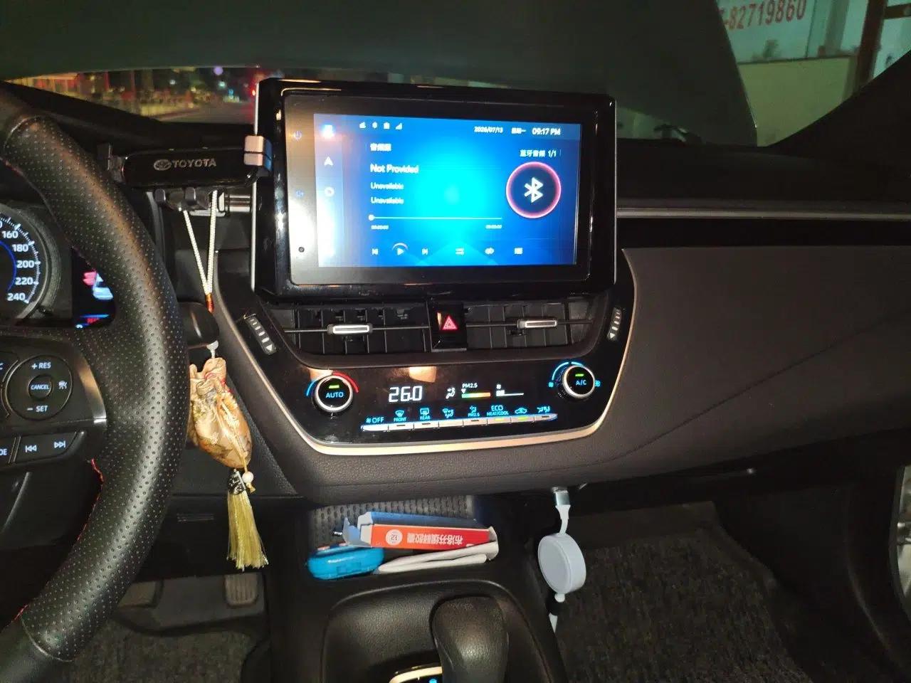 Toyota Levin 2021 Dual-Engine 1.8H E-CVT Luxury Edition — миниатюра 13