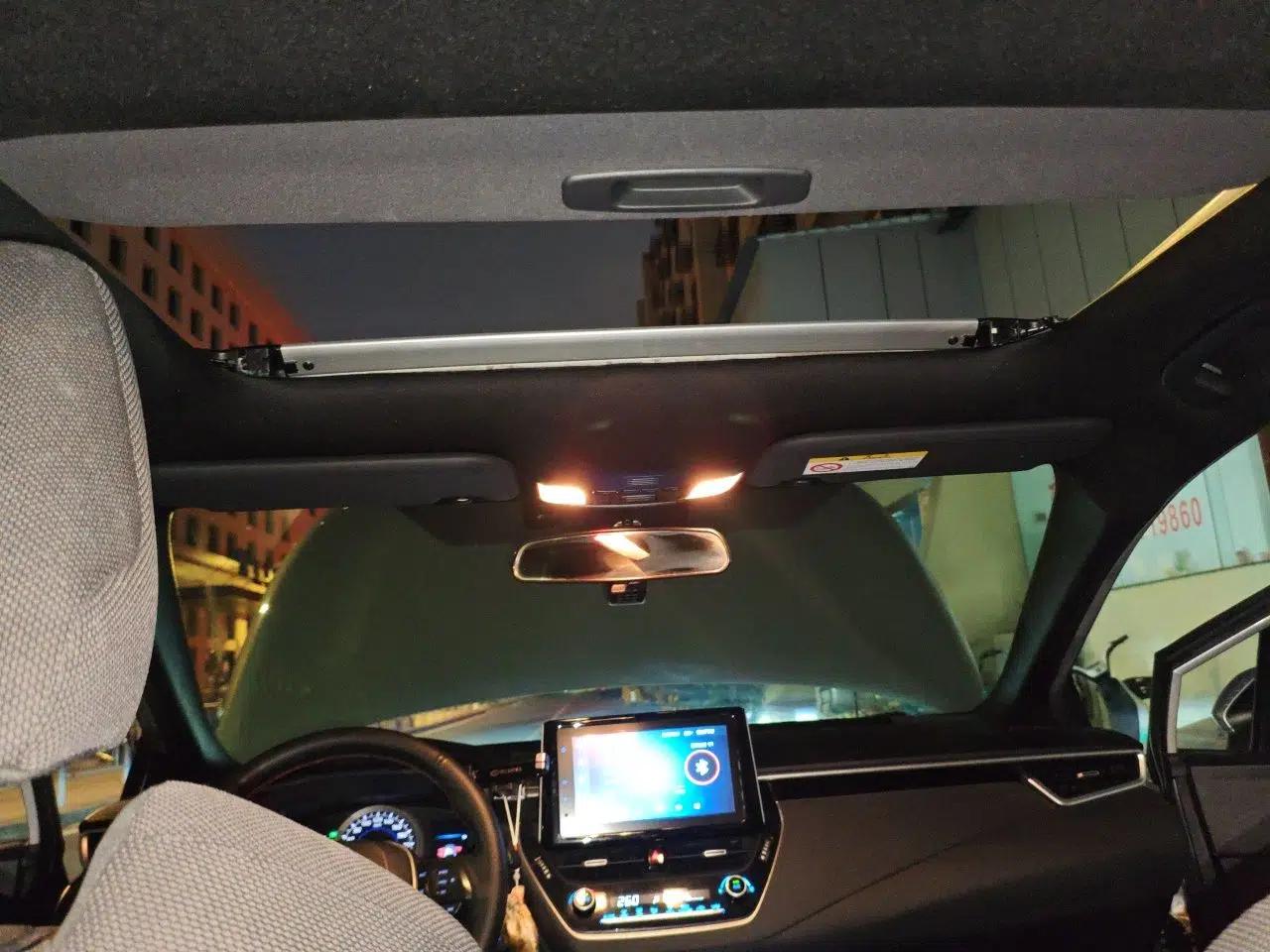 Toyota Levin 2021 Dual-Engine 1.8H E-CVT Luxury Edition — миниатюра 18