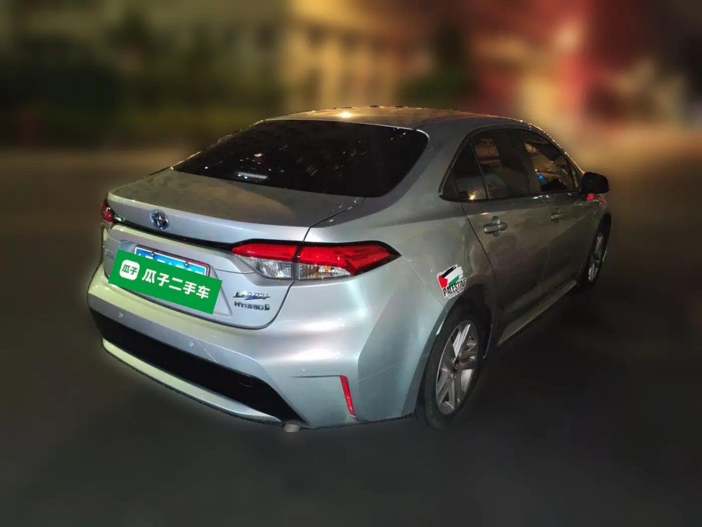 Toyota Levin 2021 Dual-Engine 1.8H E-CVT Luxury Edition — миниатюра 6
