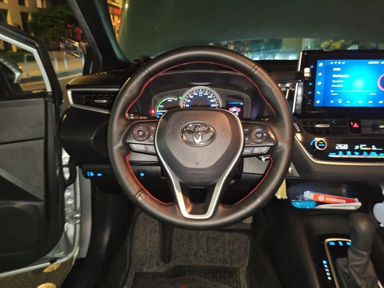 Toyota Levin 2021 Dual-Engine 1.8H E-CVT Luxury Edition — миниатюра 10