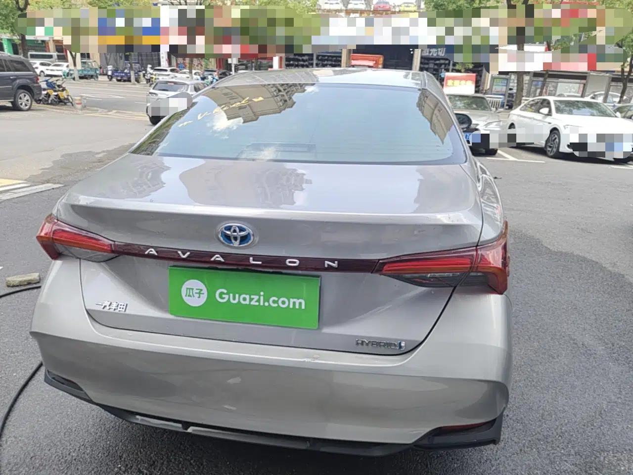 Toyota Avalon 2019 Dual-Engine 2.5L Luxury Edition China VI Standard — миниатюра 5