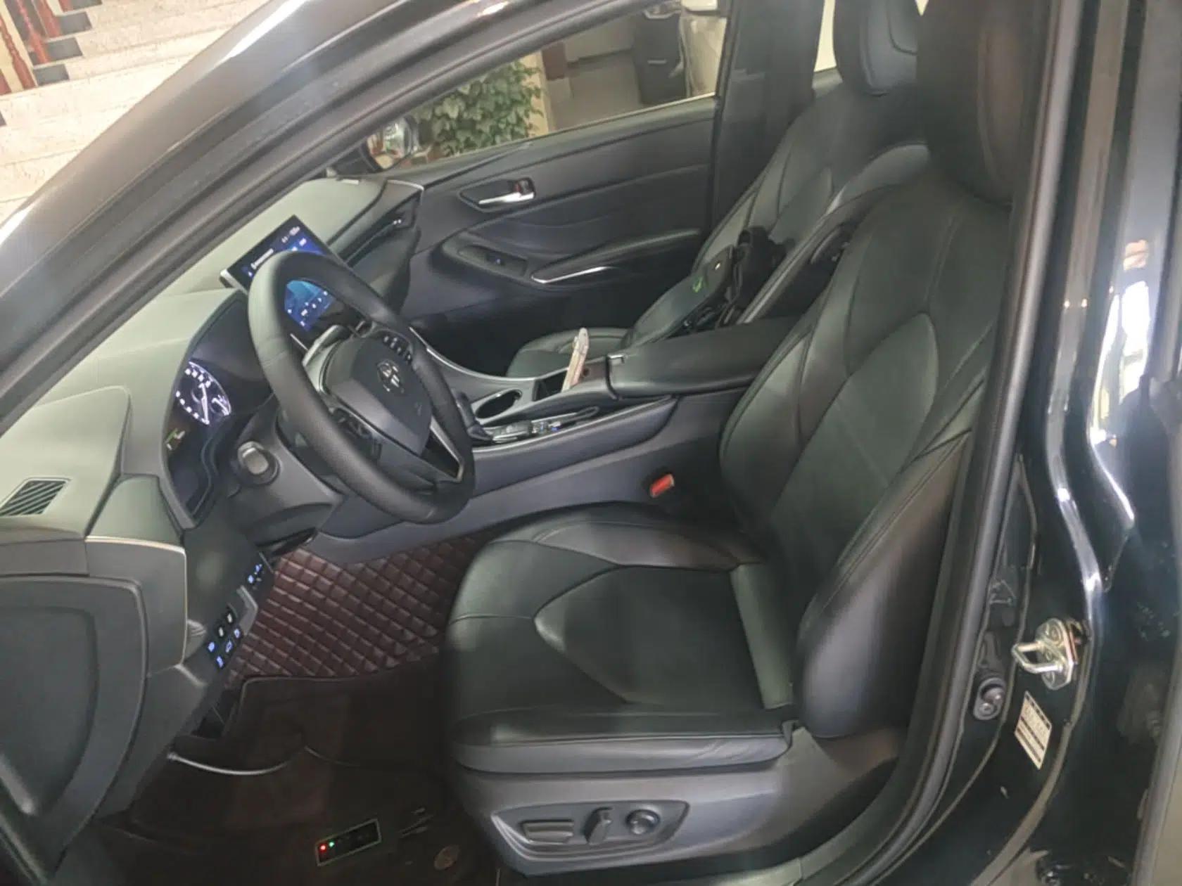Toyota Avalon 2022 Dual-Engine 2.5L Luxury Edition — миниатюра 17