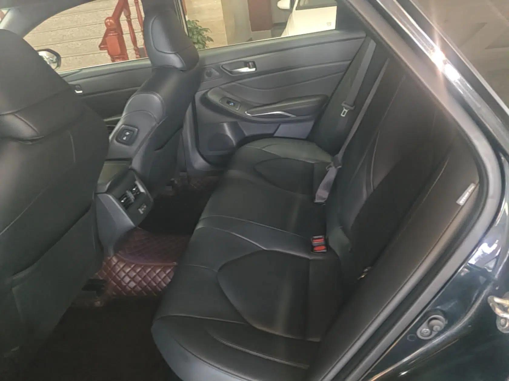 Toyota Avalon 2022 Dual-Engine 2.5L Luxury Edition — миниатюра 20
