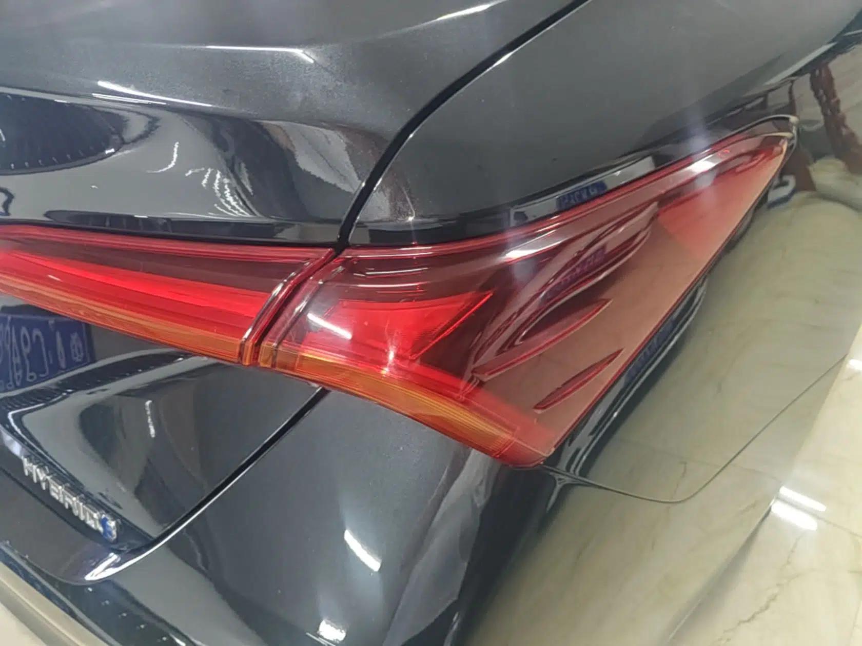 Toyota Avalon 2022 Dual-Engine 2.5L Luxury Edition — миниатюра 9