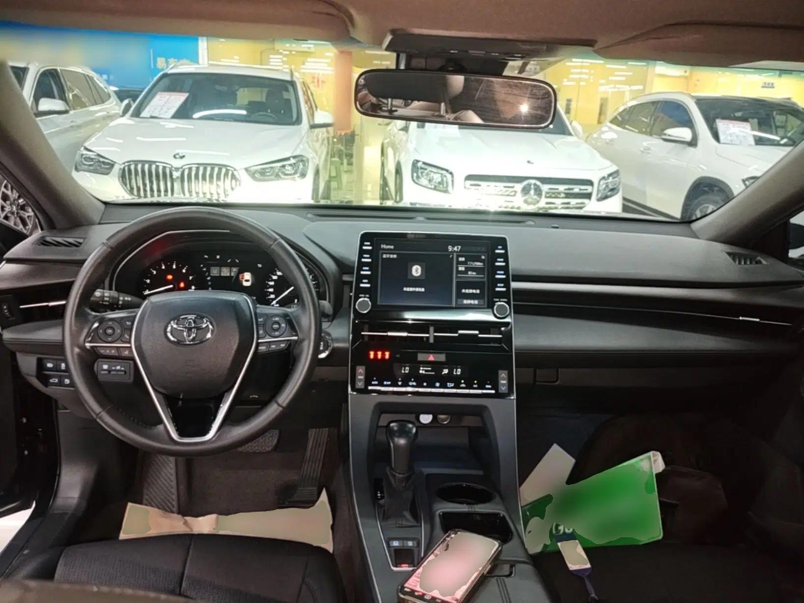 Toyota Avalon 2022 2.0L Luxury Edition — миниатюра 12