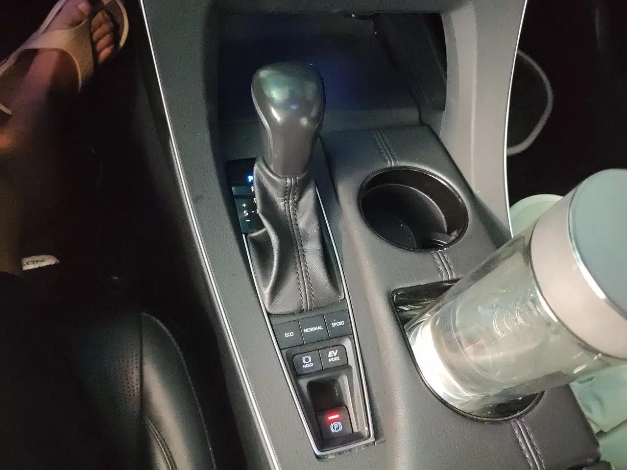 Toyota Avalon 2019 Dual-Engine 2.5L Luxury Edition China VI Standard — миниатюра 14