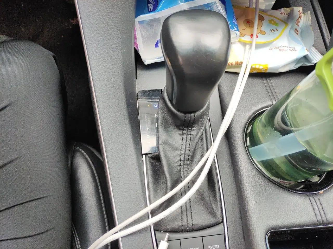 Toyota Avalon 2021 2.5L Luxury Edition — миниатюра 14