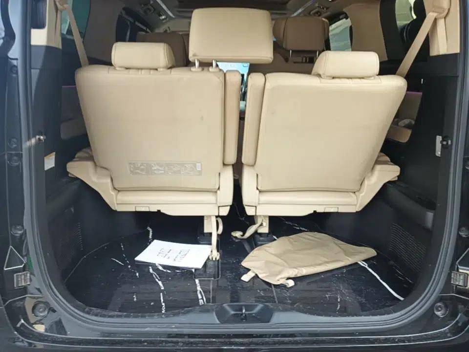 Toyota Vellfire 2023 Crown Dual-Engine 2.5L HV Prestige Edition — миниатюра 22