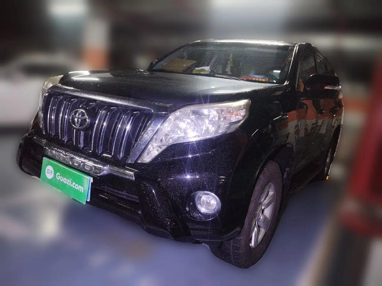 Toyota Prado 2015 2.7L Automatic Standard Edition — миниатюра 1