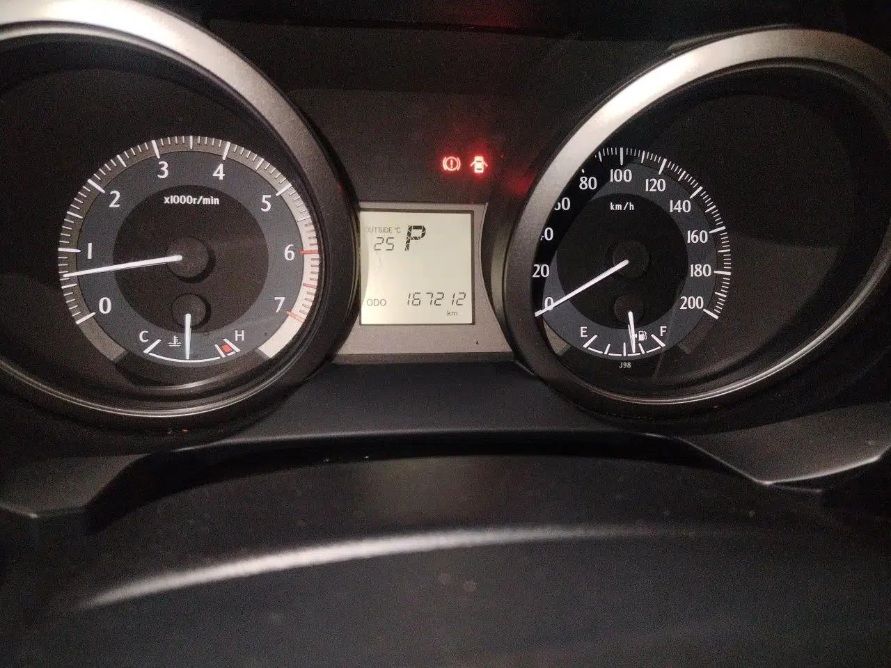 Toyota Prado 2015 2.7L Automatic Standard Edition — миниатюра 12