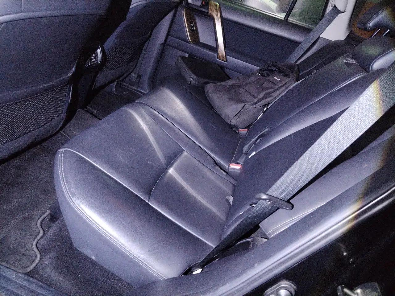 Toyota Prado 2015 2.7L Automatic Standard Edition — миниатюра 17