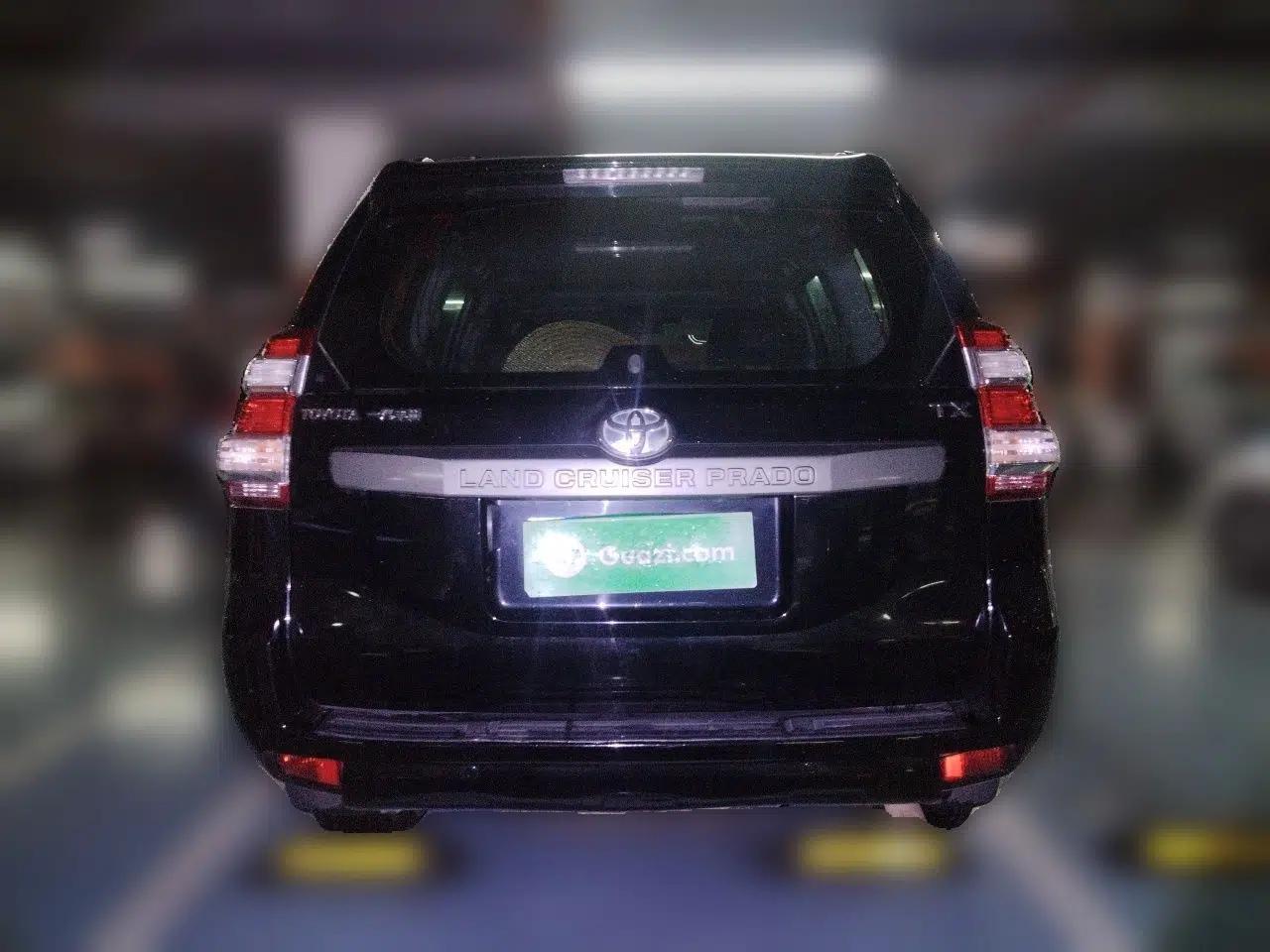 Toyota Prado 2015 2.7L Automatic Standard Edition — миниатюра 5