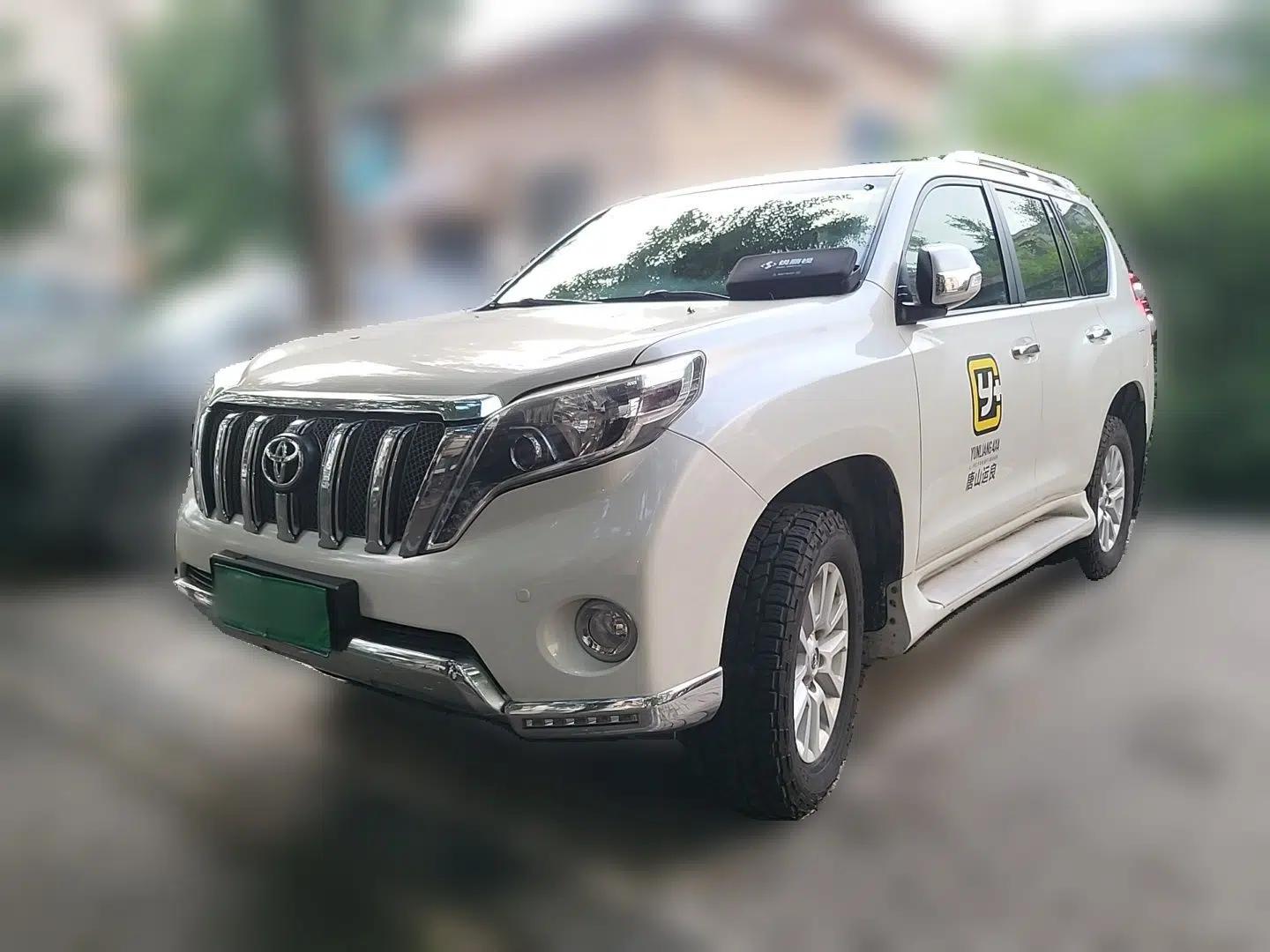 Toyota Prado Prado (parallel import), 2.7L, 7 seats, with sunroof and underbody-mounted spare tire — миниатюра 1