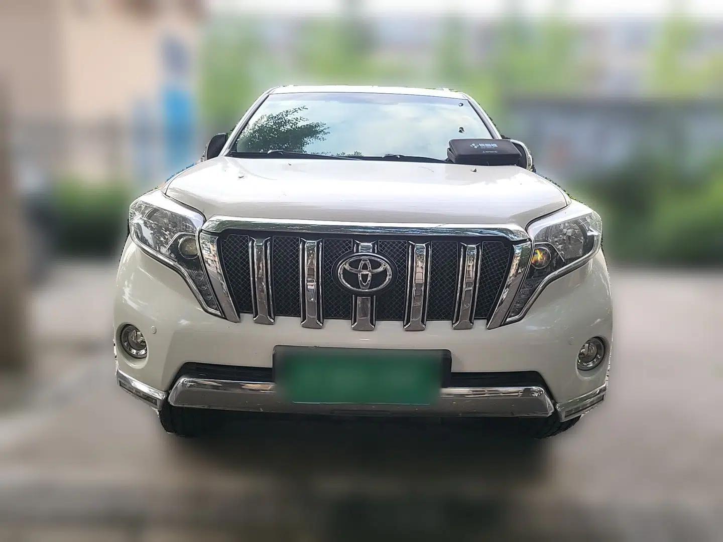 Toyota Prado Prado (parallel import), 2.7L, 7 seats, with sunroof and underbody-mounted spare tire — миниатюра 2