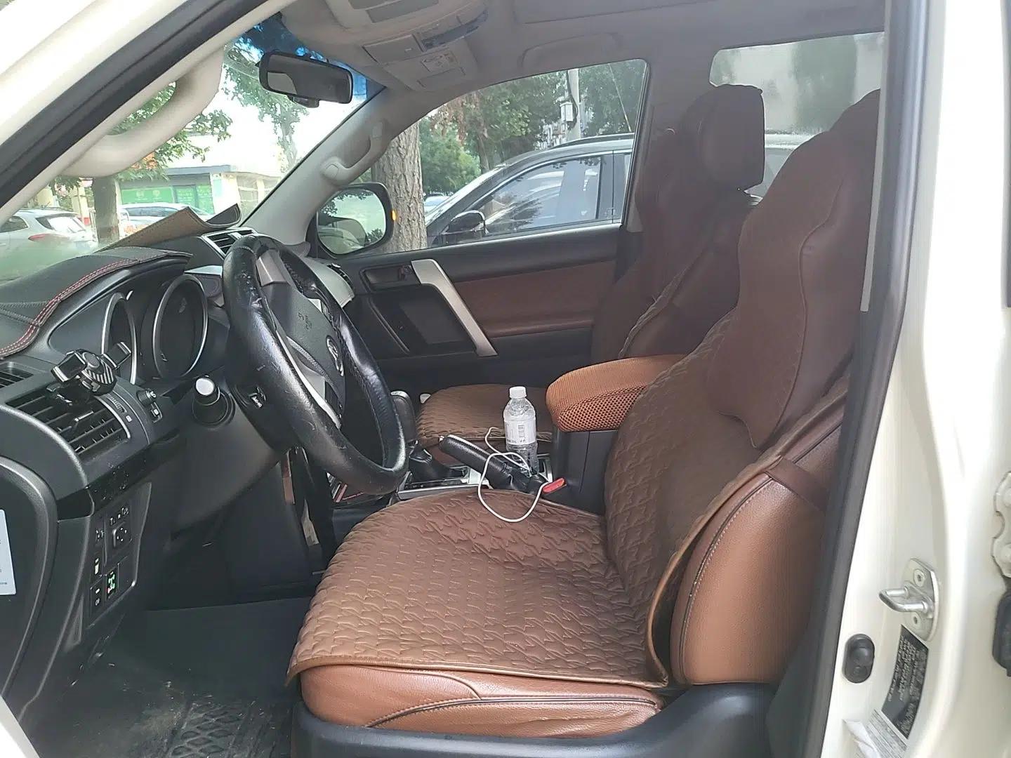 Toyota Prado Prado (parallel import), 2.7L, 7 seats, with sunroof and underbody-mounted spare tire — миниатюра 15