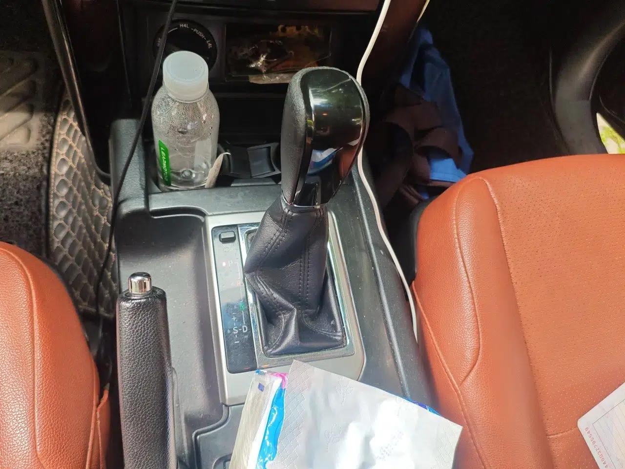 Toyota Prado 2014 2.7L Automatic Luxury Edition — миниатюра 14