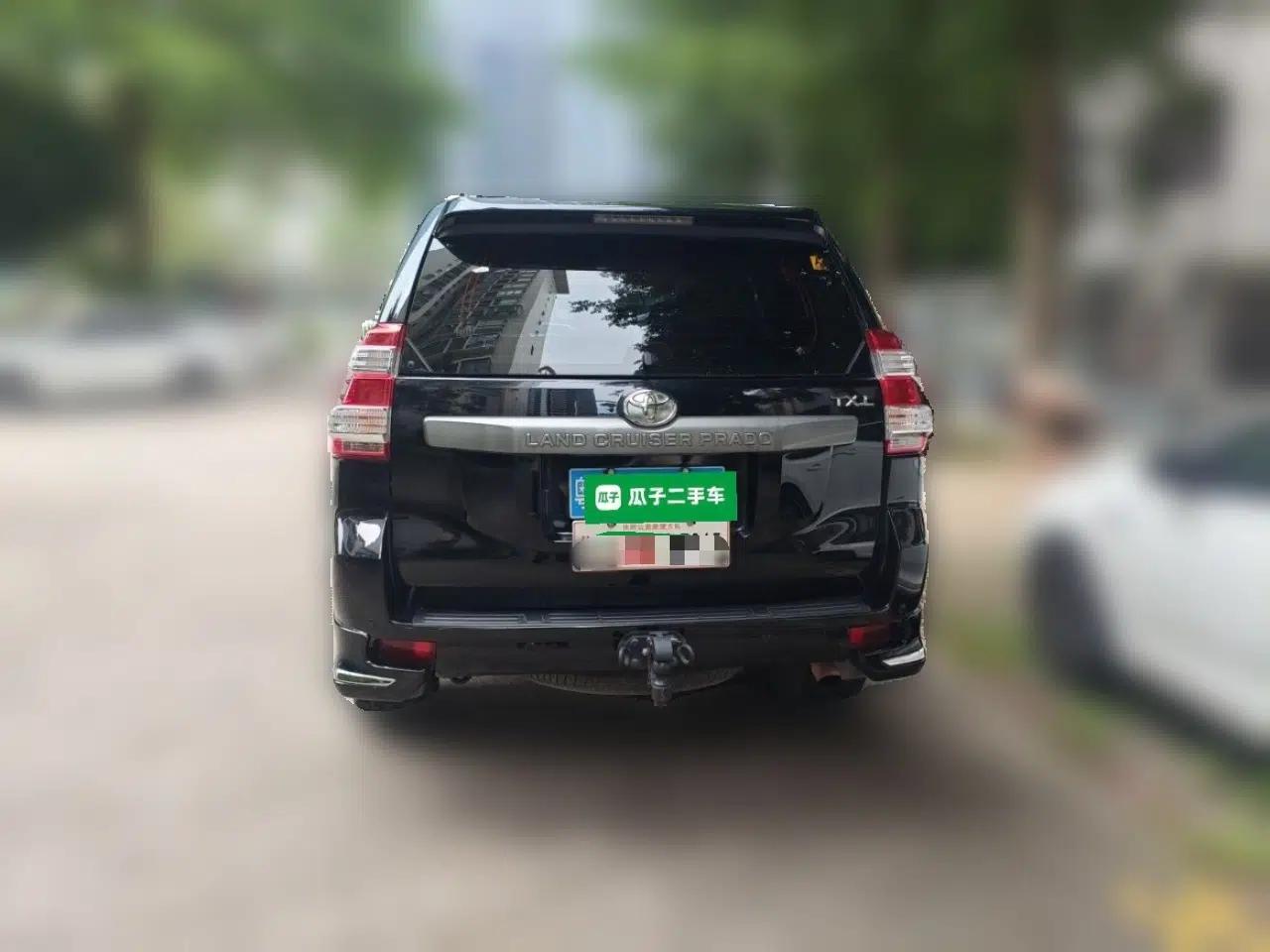 Toyota Prado 2014 2.7L Automatic Luxury Edition — миниатюра 5