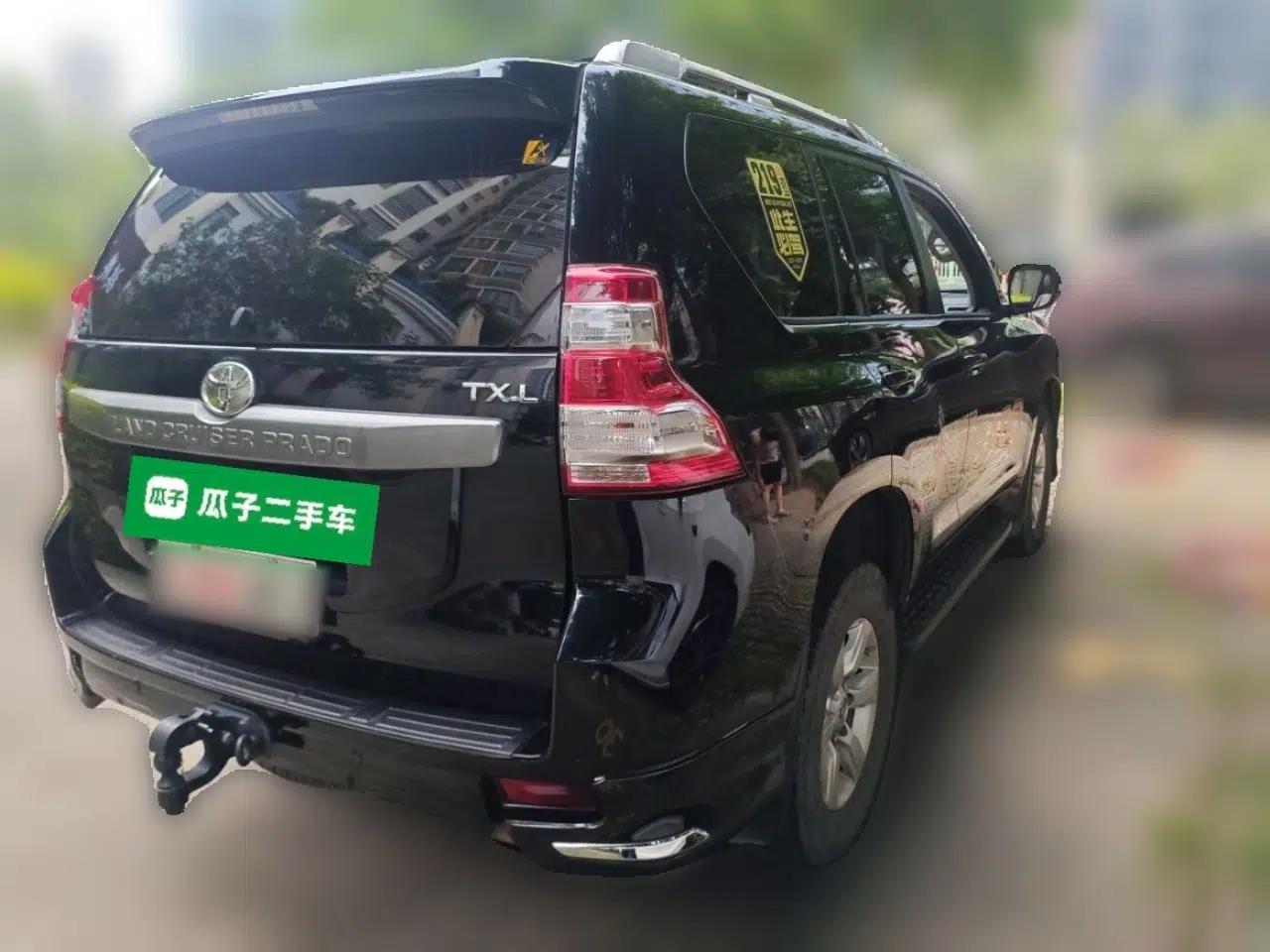 Toyota Prado 2014 2.7L Automatic Luxury Edition — миниатюра 6