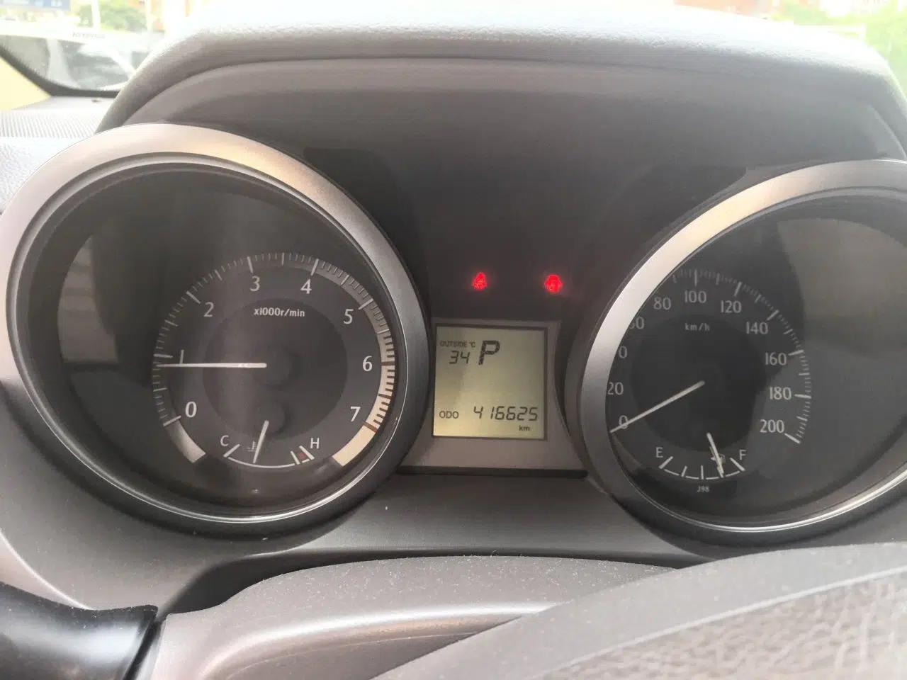 Toyota Prado 2015 Prado, automatic transmission, no sunroof, 2.7L, 7-seat gasoline model — миниатюра 11