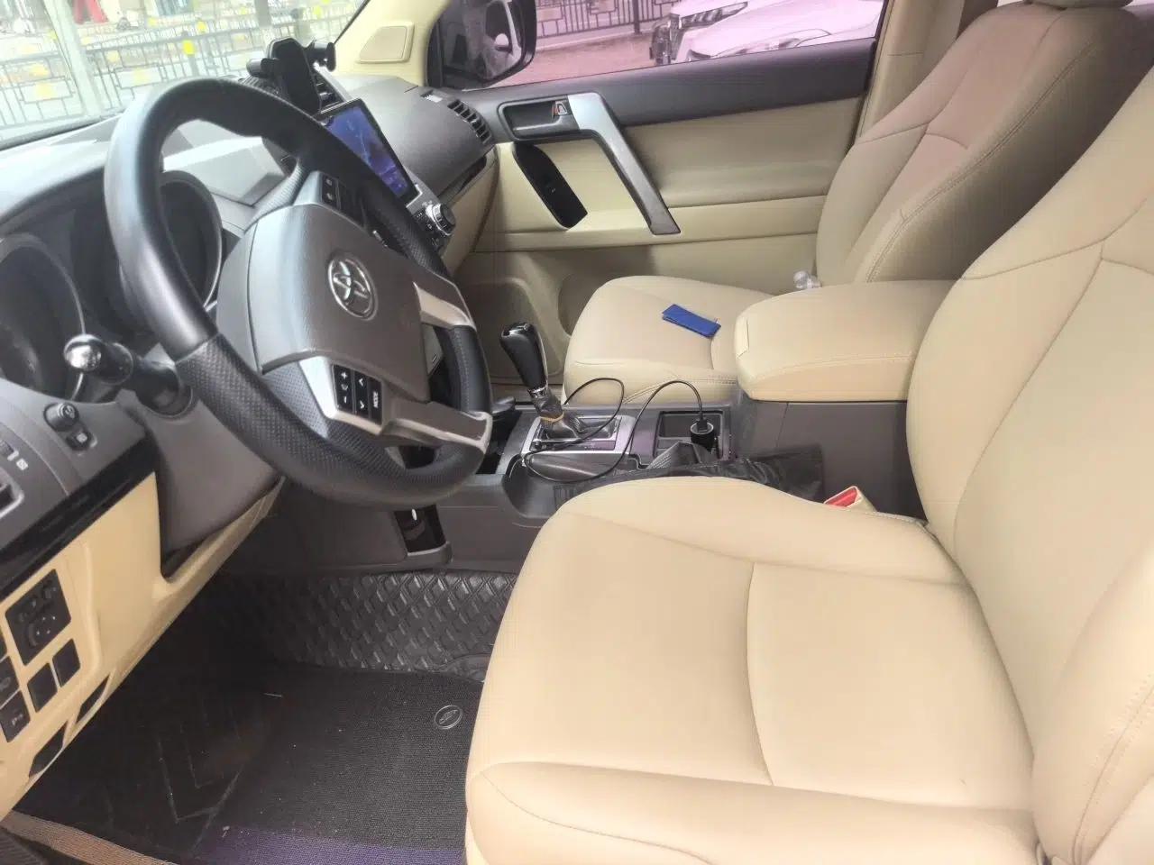 Toyota Prado 2015 Prado, automatic transmission, no sunroof, 2.7L, 7-seat gasoline model — миниатюра 15