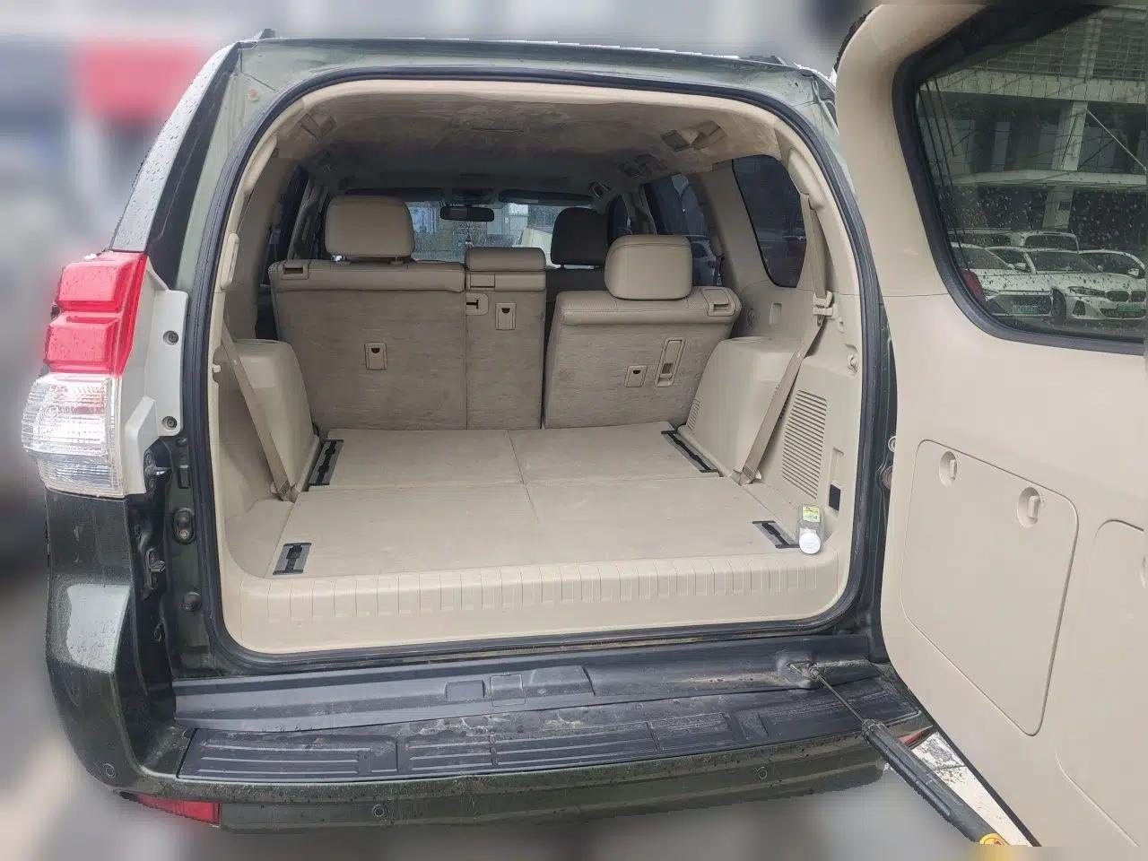 Toyota Prado 2010 4.0L Automatic TX-L — миниатюра 19