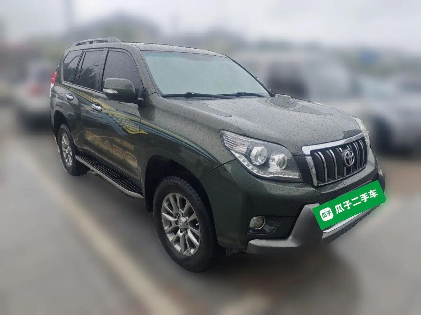 Toyota Prado 2010 4.0L Automatic TX-L — миниатюра 3