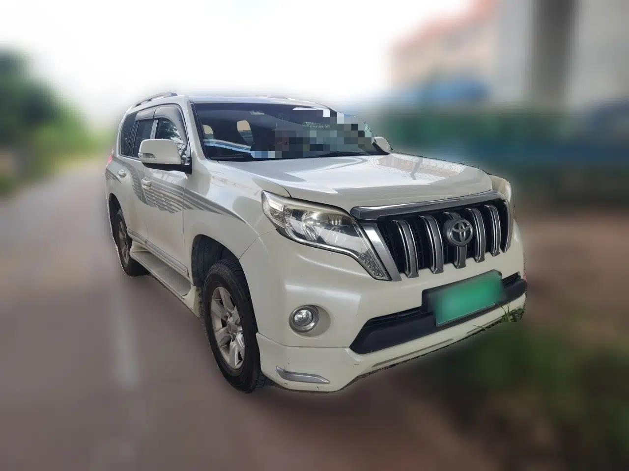 Toyota Prado (Parallel Import) Toyota Prado 2016 2.7L 7-Seater — миниатюра 3