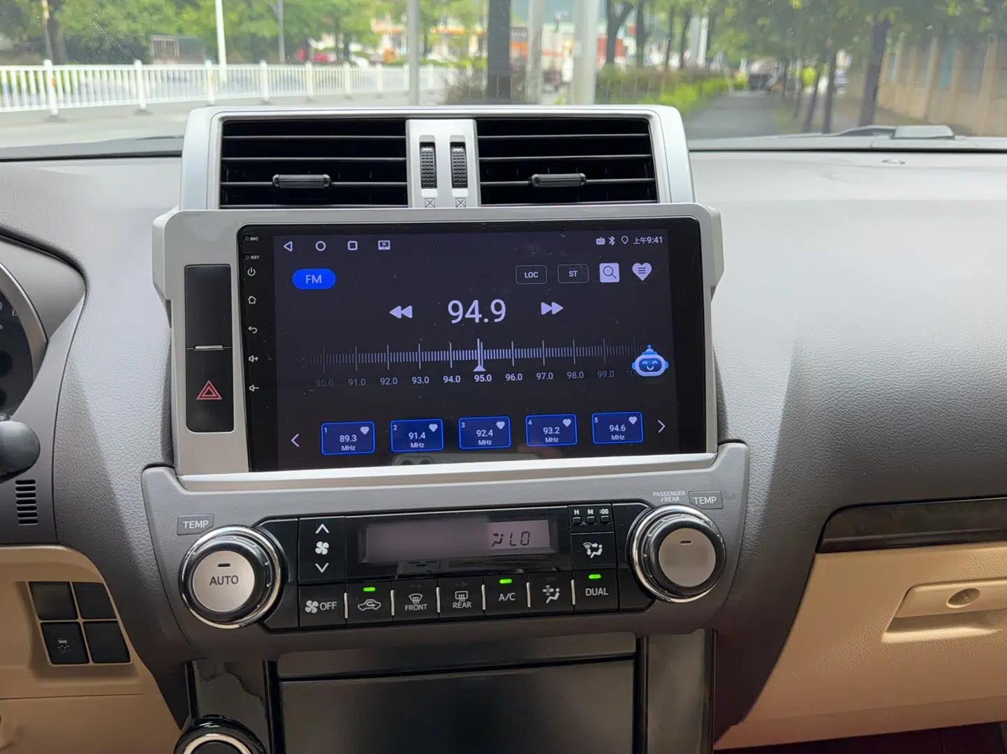 Toyota Prado 2017 2700 TXL Middle East Edition — миниатюра 21