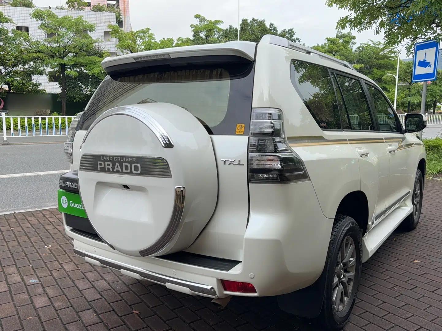 Toyota Prado 2017 2700 TXL Middle East Edition — миниатюра 6