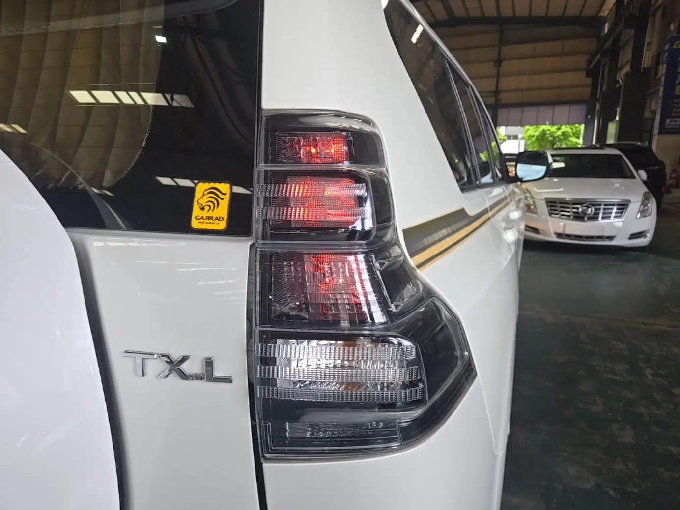 Toyota Prado 2017 2700 TXL Middle East Edition — миниатюра 9