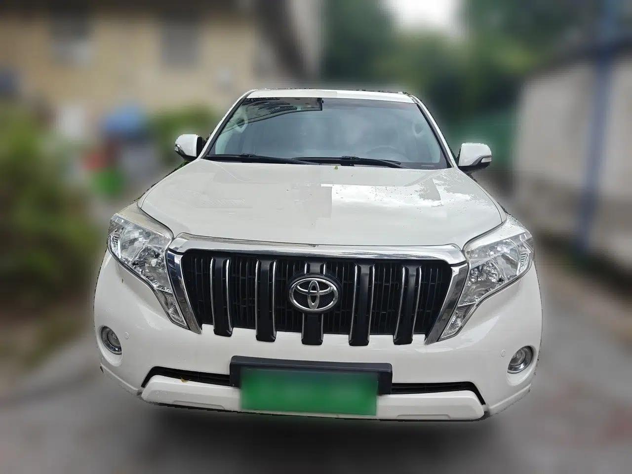 Toyota Prado Prado Land Cruiser 2017, 4.0L, automatic, 7 seats, gasoline, parallel import — миниатюра 2