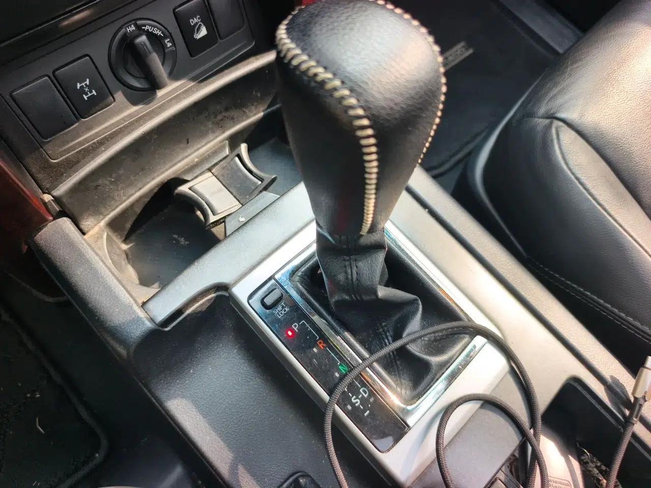 Toyota Prado 2016 3.5L Automatic TX-L NAVI — миниатюра 14