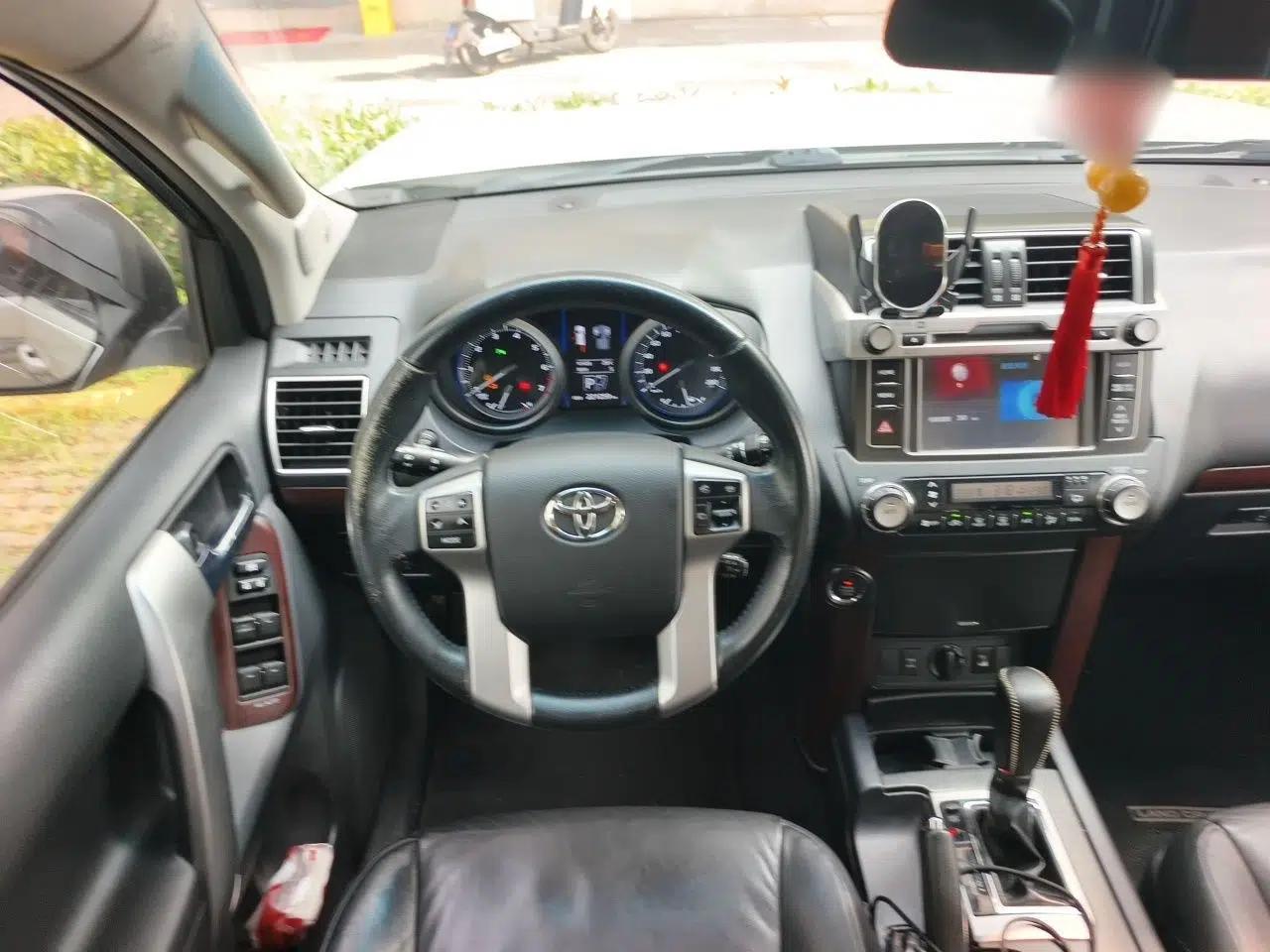 Toyota Prado 2016 3.5L Automatic TX-L NAVI — миниатюра 10