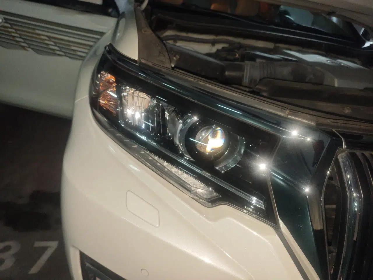 Toyota Prado 2018 3.5L Automatic TX-L — миниатюра 7