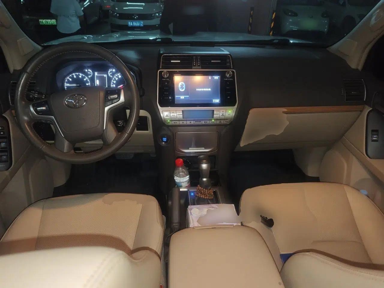 Toyota Prado 2018 3.5L Automatic TX-L — миниатюра 9