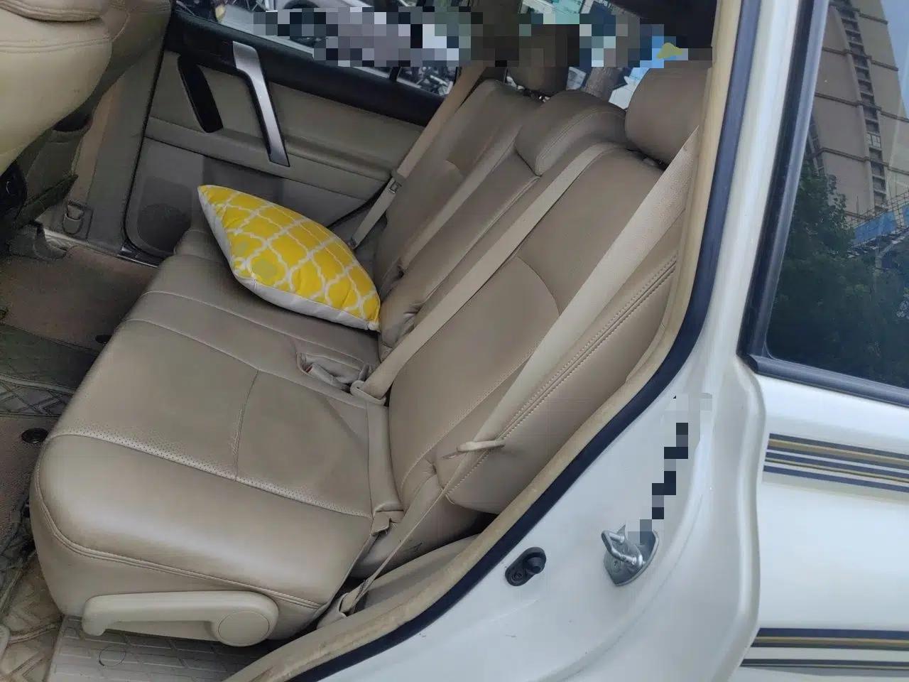 Toyota Prado Prado 3.0T Diesel, Seven-Seater, Automatic (Imported) — миниатюра 17