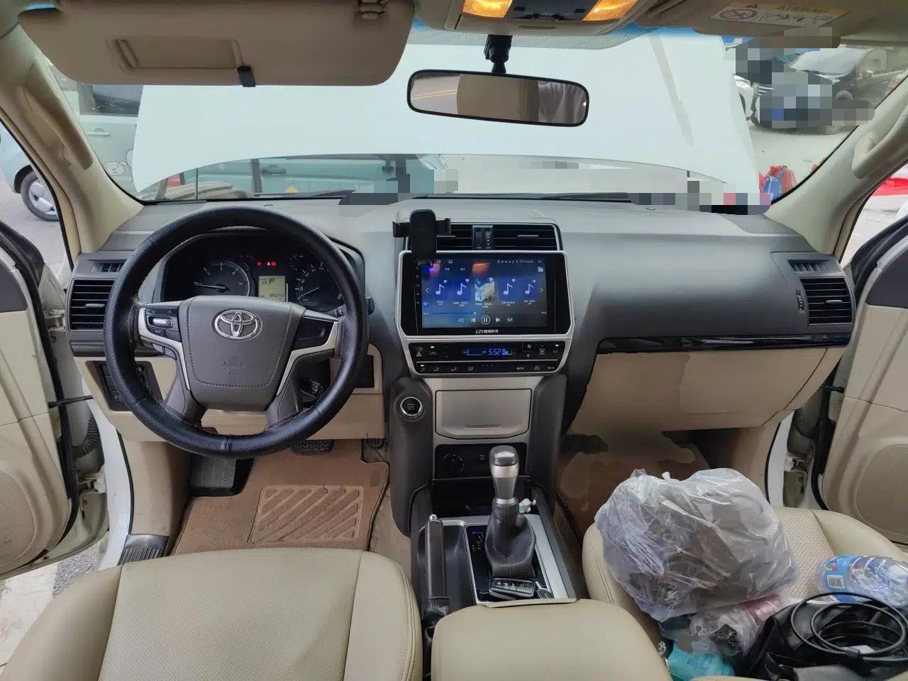 Toyota Prado Prado 3.0T Diesel, Seven-Seater, Automatic (Imported) — миниатюра 9