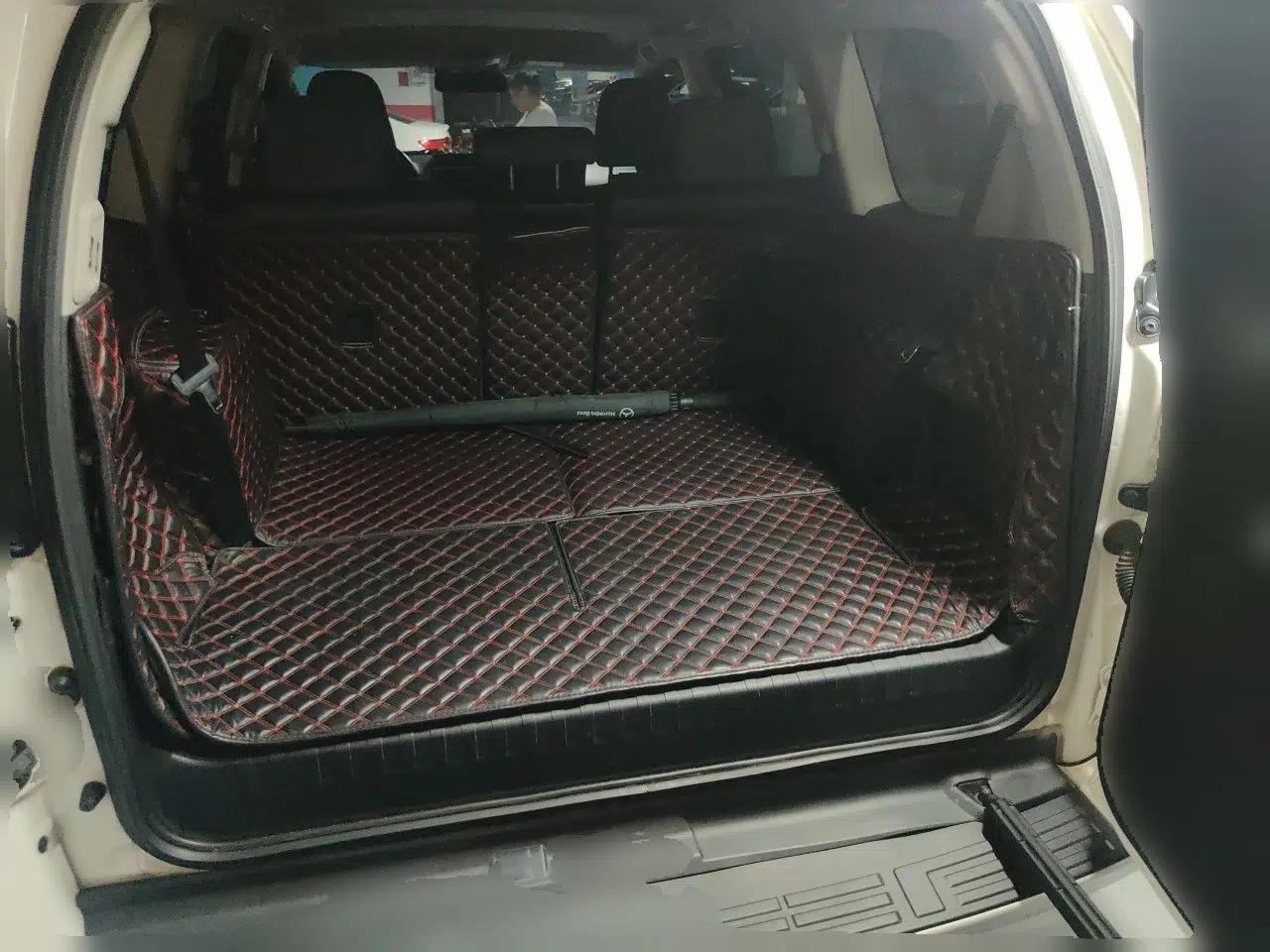 Toyota Prado 2018 3.5L Automatic TX-L with Rear-Mounted Spare Tire — миниатюра 19